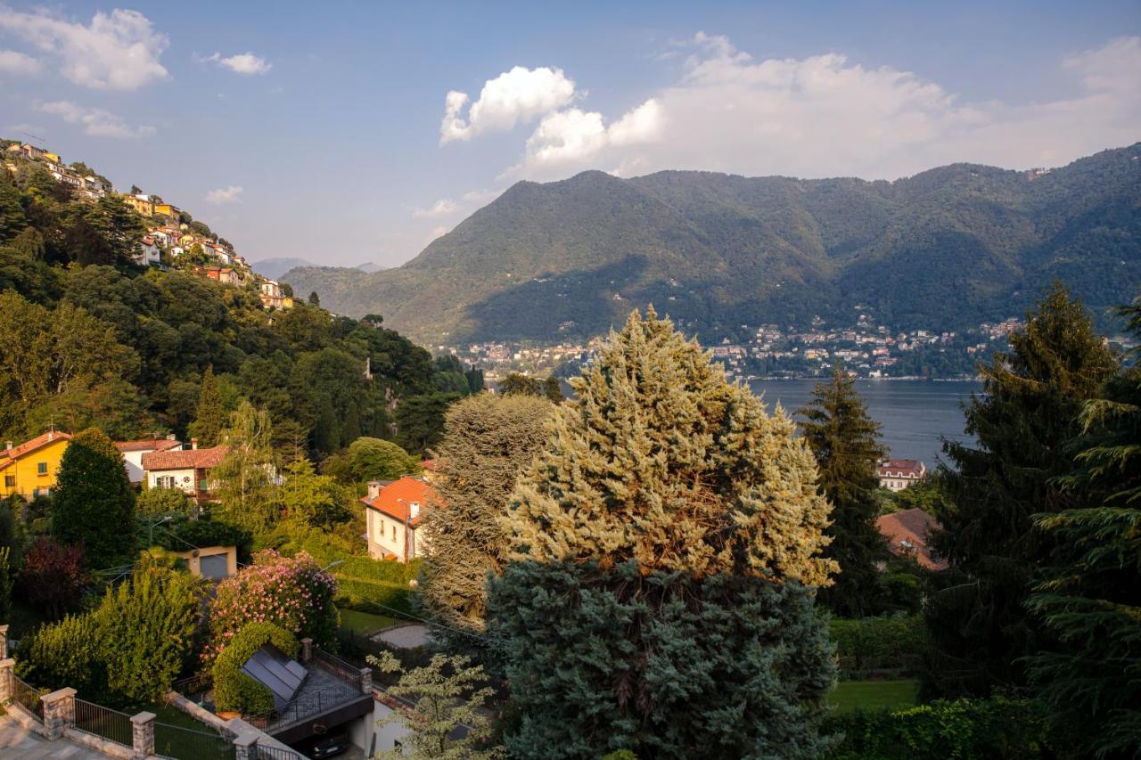 Villa Vittoria - The House Of Travelers Cernobbio Exterior photo
